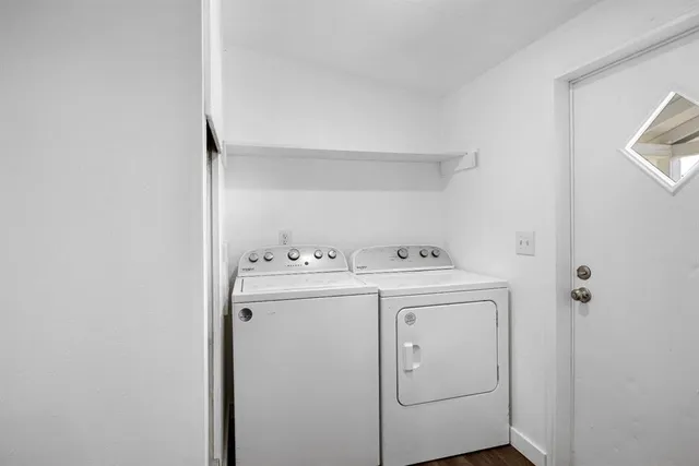 $1,750 | 17982 County Road 4104, Lindale, TX 75771