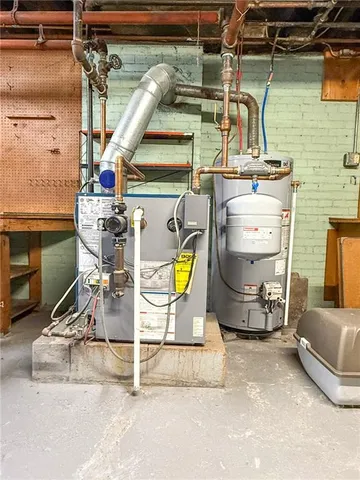 $99,500 | 1327 4th Avenue, Ford City, PA 16226