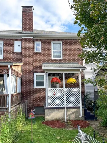 $99,500 | 1327 4th Avenue, Ford City, PA 16226