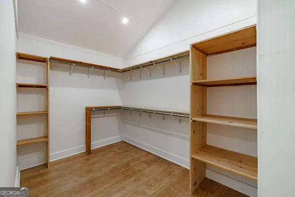 a view of house with trees in the background