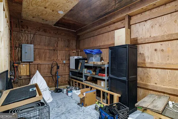 a house view with a outdoor space