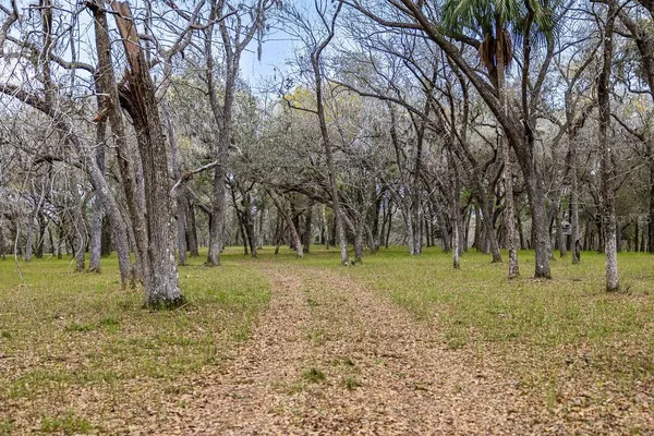 $2,693,000 | 2 Road Umatilla, Umatilla, FL 32784