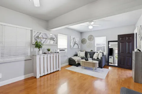 $560,000 | 827 Central Avenue, Hollister, CA 95023