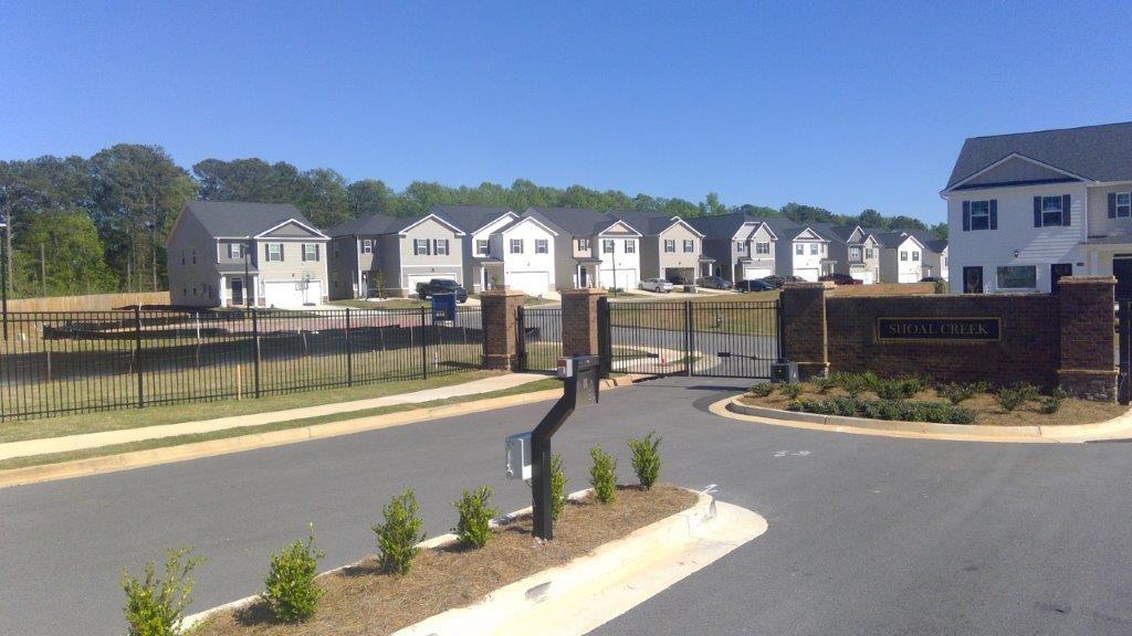 11923 Aukerman Way Hampton, GA 30228 - Photo 7 of 26 a view of a house with a swimming pool