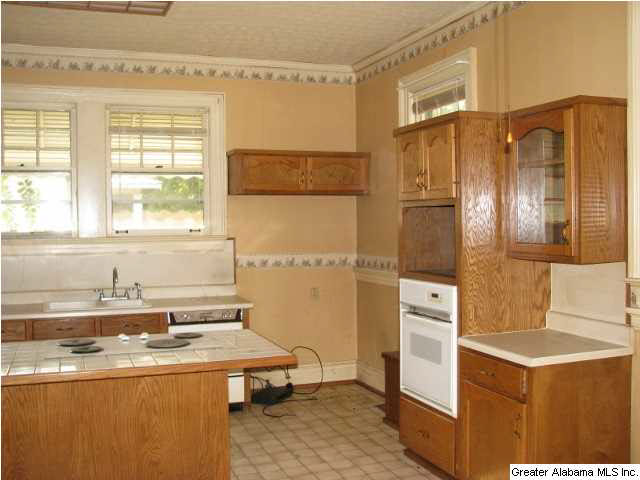 408 Brignoli Street Talladega, AL 35160 - Photo 13 of 17