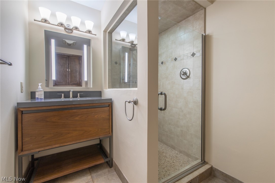 2176 Coventry Road Cleveland Heights, OH 44118 - Photo 15 of 26