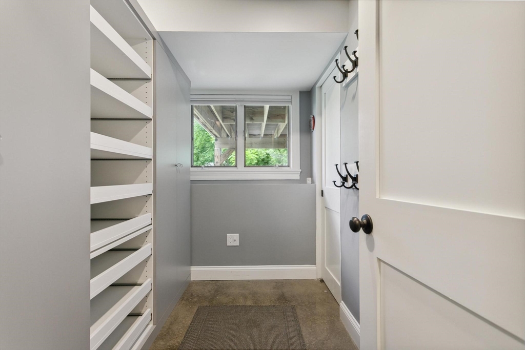 28 Pasture Road Reading, MA 01867 - Photo 32 of 42 Gallery Image 32