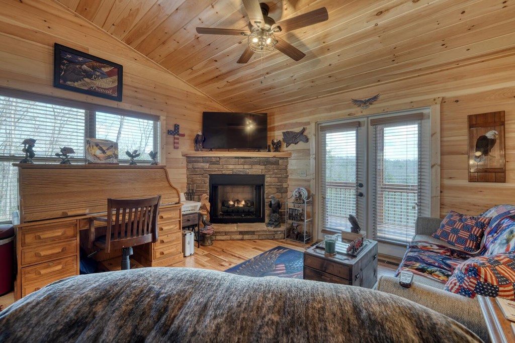 195 Lanes Way Murphy, NC 28906 - Photo 13 of 39