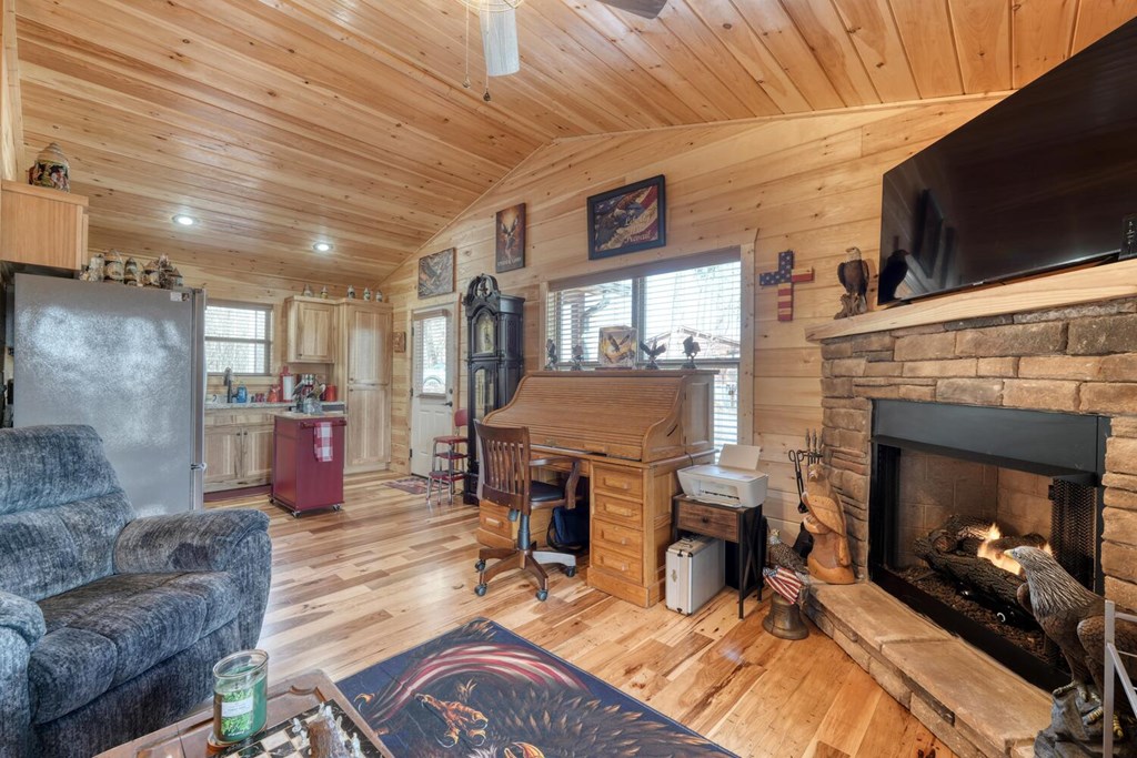 195 Lanes Way Murphy, NC 28906 - Photo 14 of 39