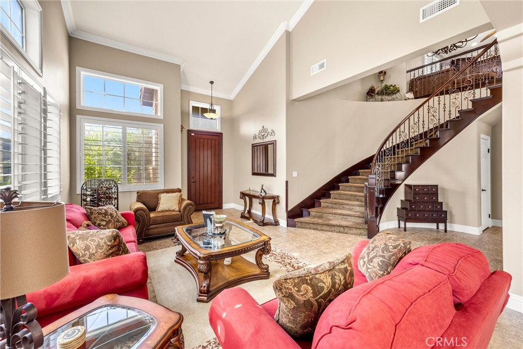 9856 Summerhill Road Rancho Cucamonga, CA 91737 - Photo 5 of 38 Look From The Formal Dining Room