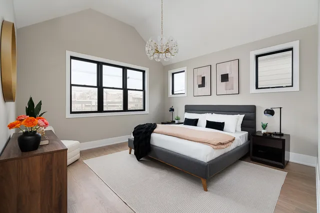 $1,925,000 | 2203 West Huron Street, Chicago, IL 60612