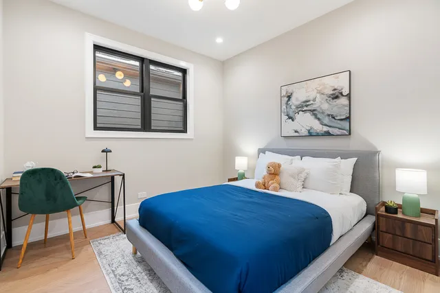 $1,925,000 | 2203 West Huron Street, Chicago, IL 60612