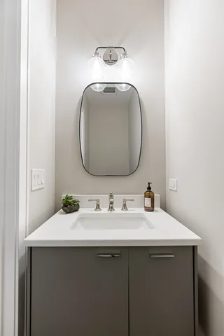 $1,925,000 | 2203 West Huron Street, Chicago, IL 60612