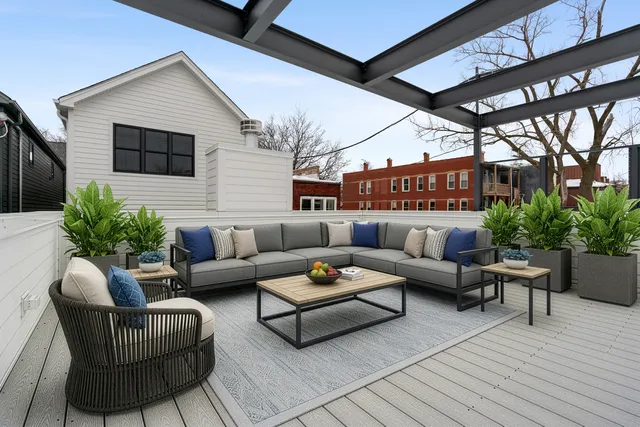 $1,925,000 | 2203 West Huron Street, Chicago, IL 60612