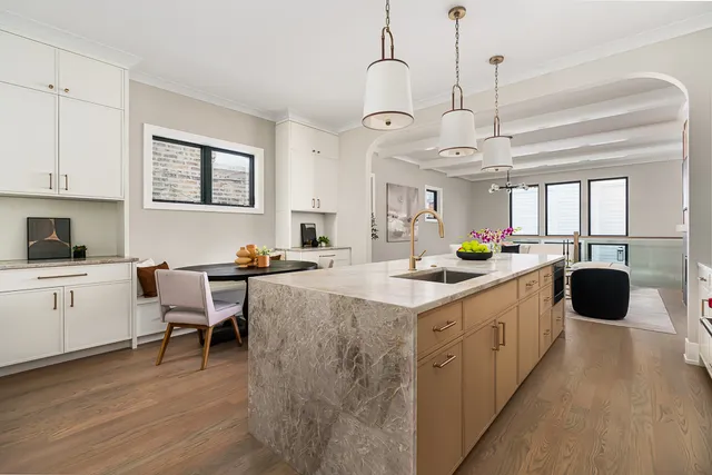 $1,925,000 | 2203 West Huron Street, Chicago, IL 60612