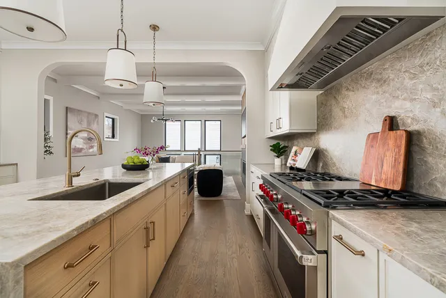 $1,925,000 | 2203 West Huron Street, Chicago, IL 60612