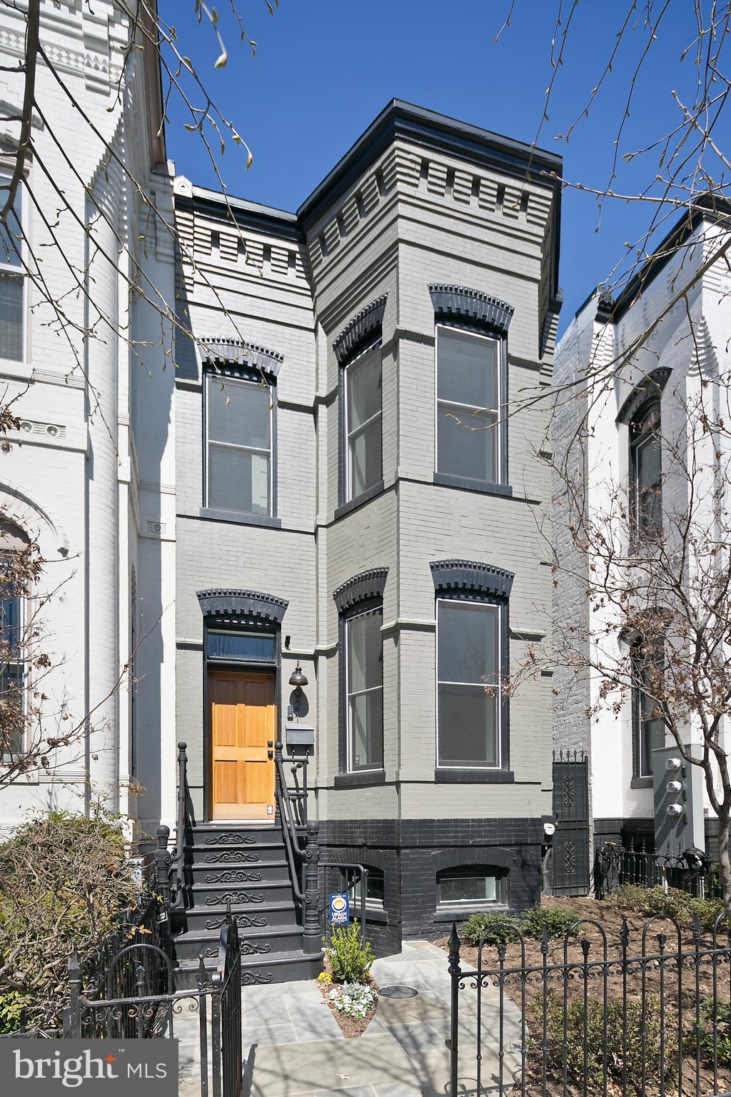 921 R Street Northwest Washington, DC 20001 - Photo 2 of 38