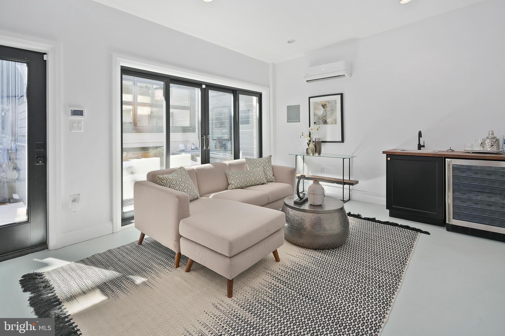 921 R Street Northwest Washington, DC 20001 - Photo 31 of 38