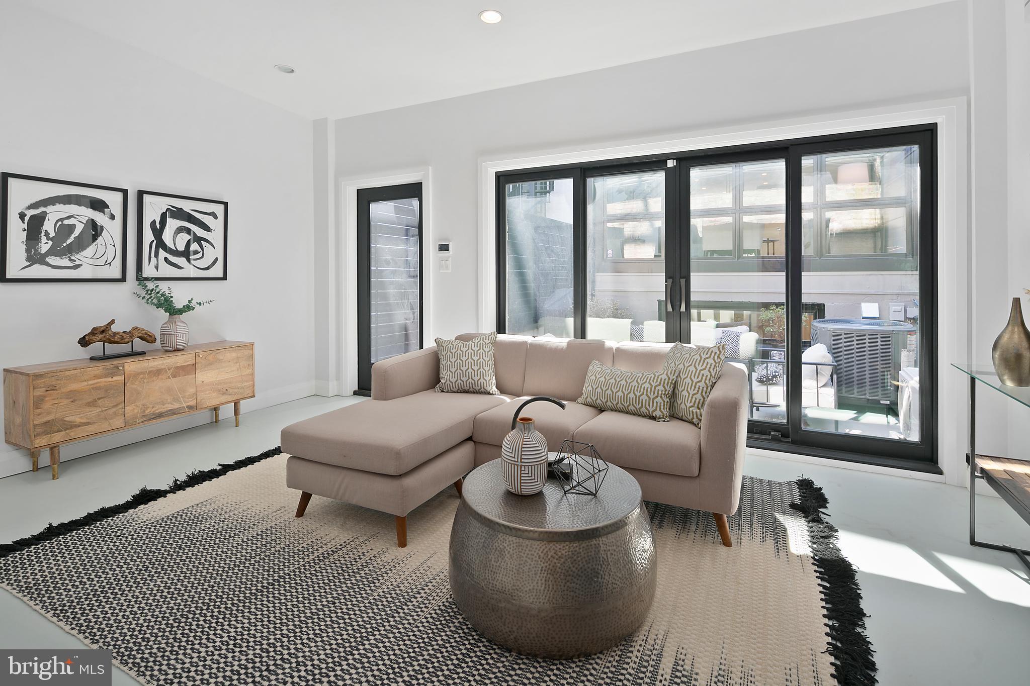 921 R Street Northwest Washington, DC 20001 - Photo 32 of 38