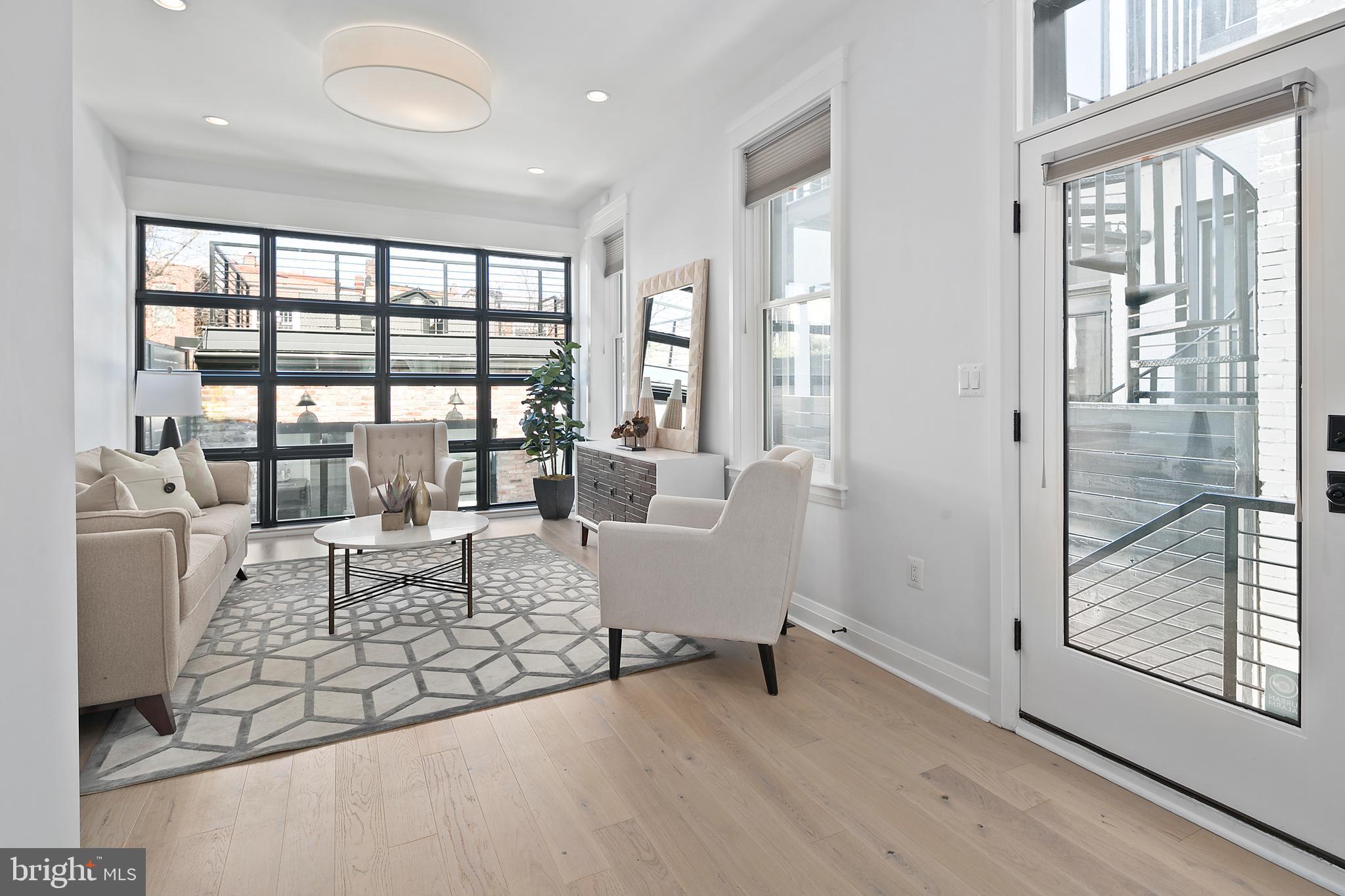 921 R Street Northwest Washington, DC 20001 - Photo 9 of 38