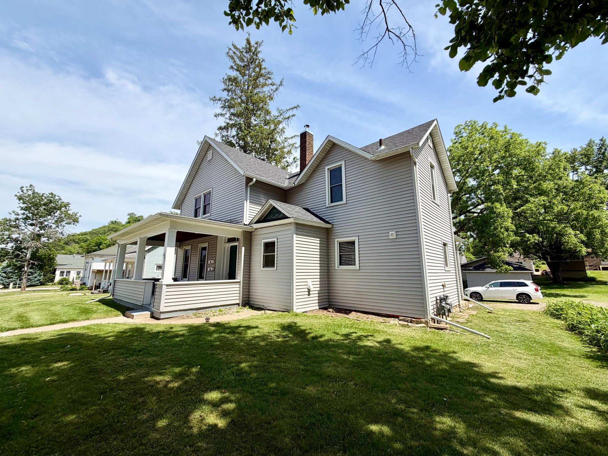 455 9th Street Red Wing, MN 55066 - Photo 4 of 29