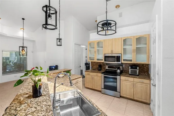 $680,000 | 6702 Josie Drive, Seffner, FL 33584