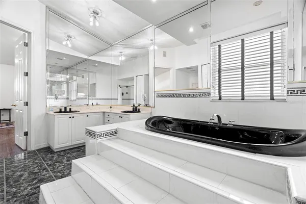 $680,000 | 6702 Josie Drive, Seffner, FL 33584