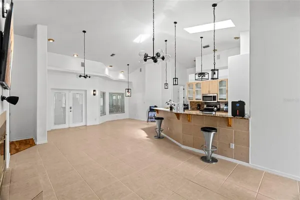 $680,000 | 6702 Josie Drive, Seffner, FL 33584