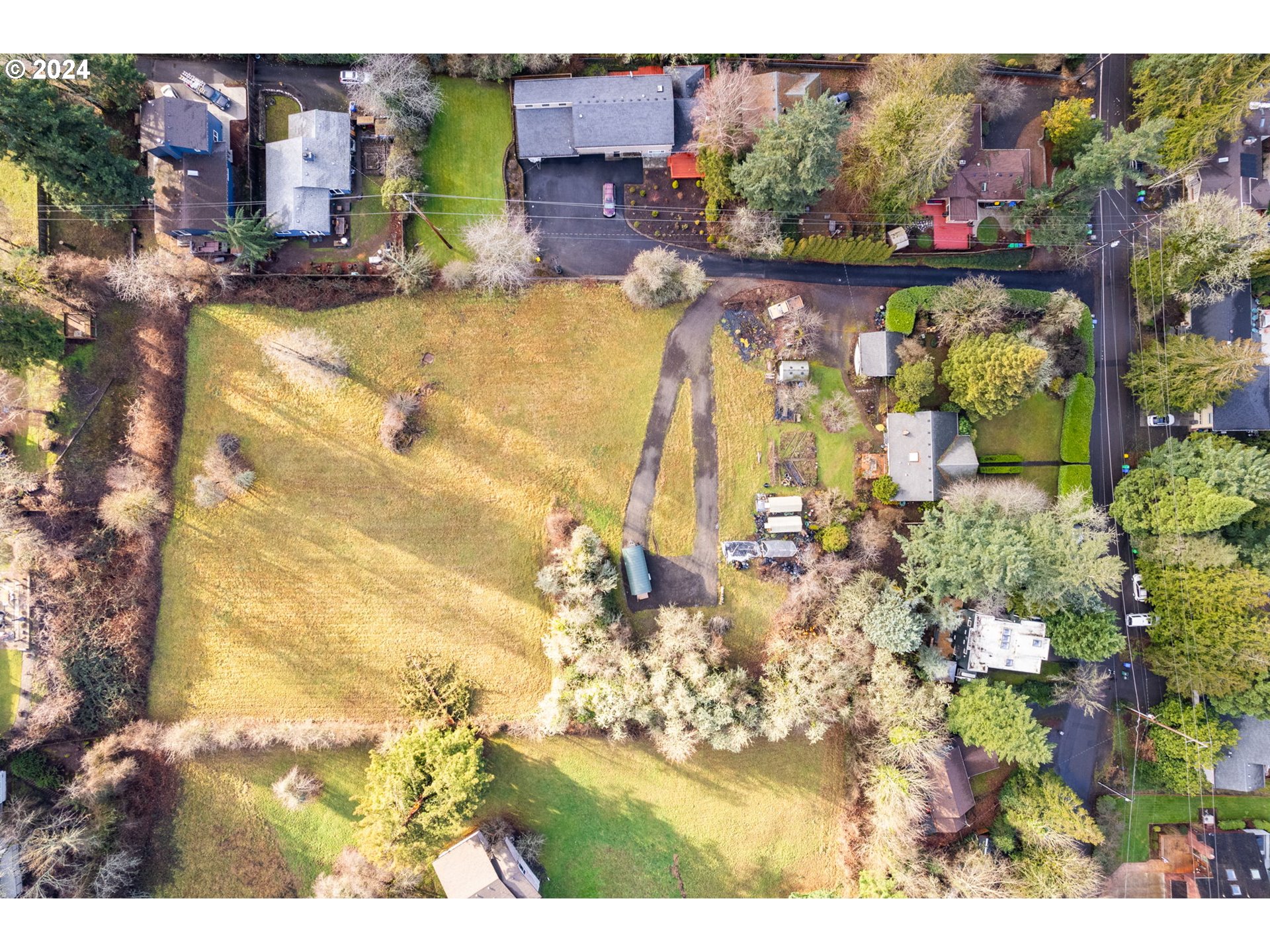 6140 South Canby Street Portland, OR 97219 - Photo 8 of 8 a view of swimming pool