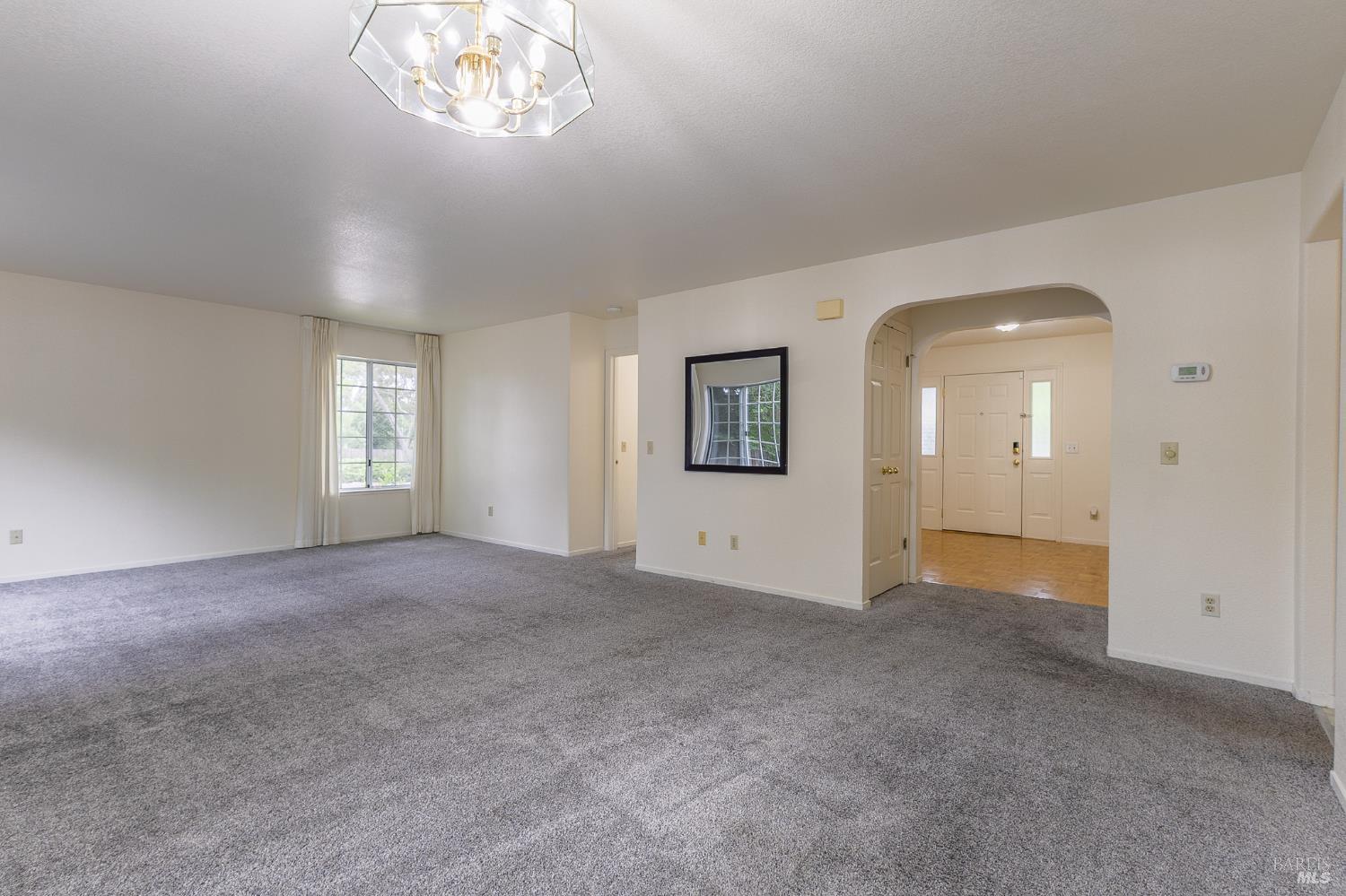 1195 Exeter Drive Santa Rosa, CA 95401 - Photo 5 of 30