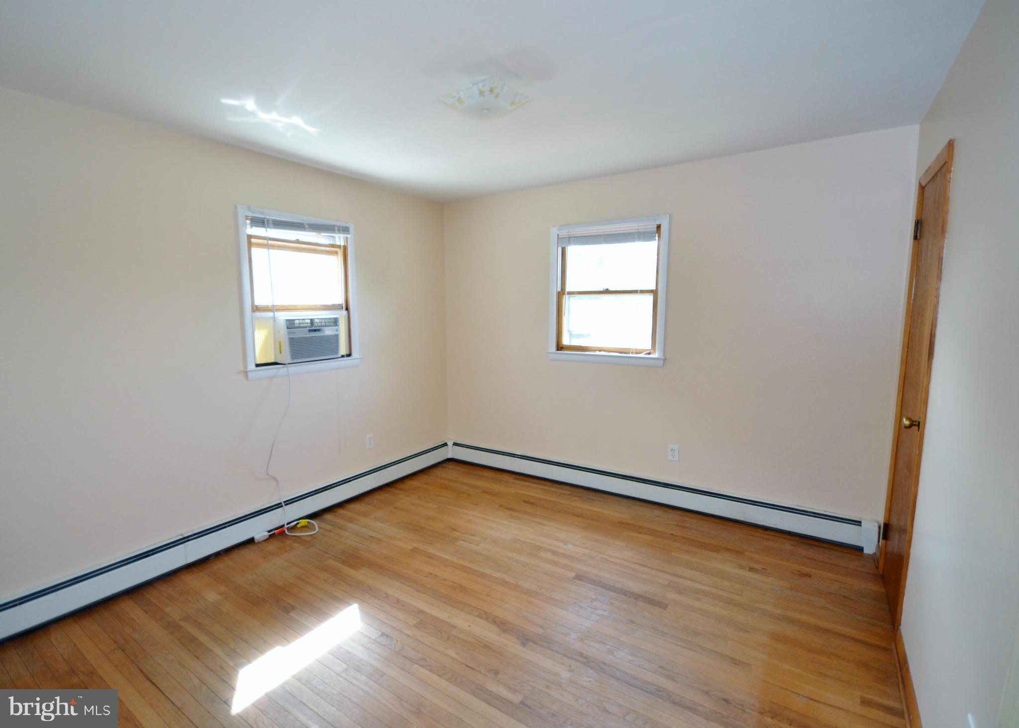 1031 Muller Road Westminster, MD 21157 - Photo 4 of 30 Hardwood floors in Master Bedroom