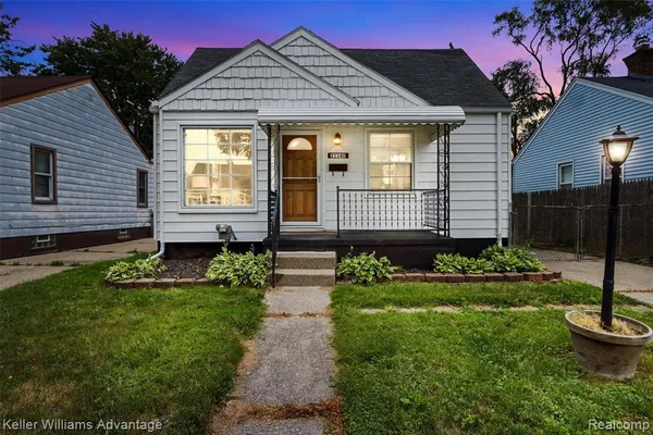 $149,900 | 21140 Eastwood Boulevard, Warren, MI 48089