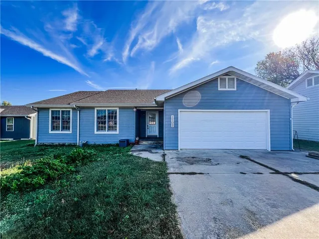 $165,000 | 1702 North 3rd Street, Neodesha, KS 66757