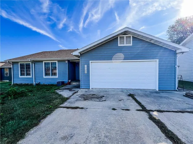 $165,000 | 1702 North 3rd Street, Neodesha, KS 66757