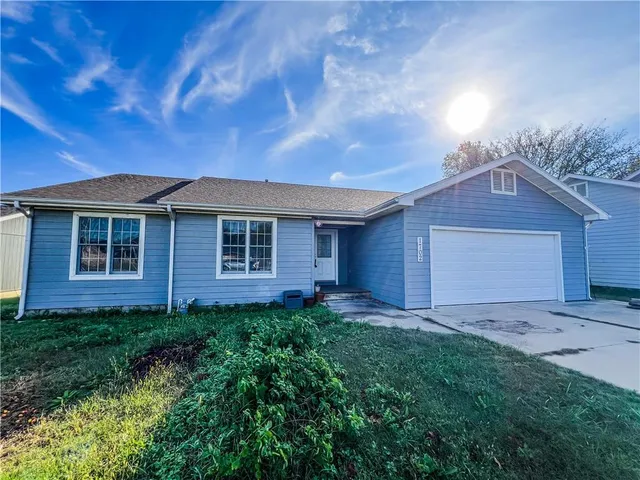 $165,000 | 1702 North 3rd Street, Neodesha, KS 66757