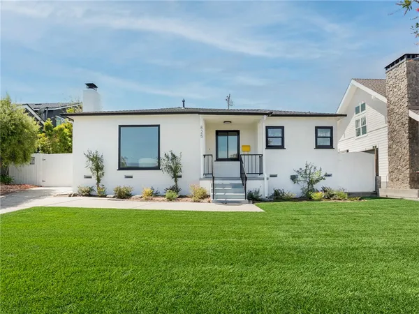 $2,100,000 | 825 Bungalow Drive, El Segundo, CA 90245