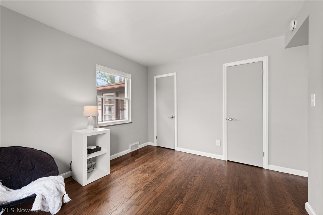 21779 Eaton Road Cleveland, OH 44126 - Photo 28 of 46 First floor bedroom