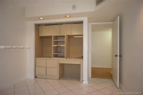 $2,295 | 20860 San Simeon Way, Unit 4046, Miami, FL 33179