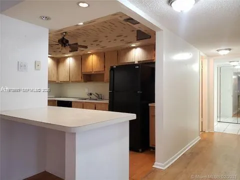 $2,295 | 20860 San Simeon Way, Unit 4046, Miami, FL 33179