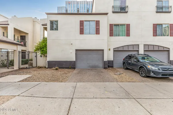 $390,000 | 100 East Fillmore Street, Unit 113, Phoenix, AZ 85004