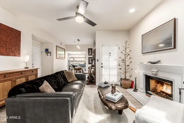 $390,000 | 100 East Fillmore Street, Unit 113, Phoenix, AZ 85004