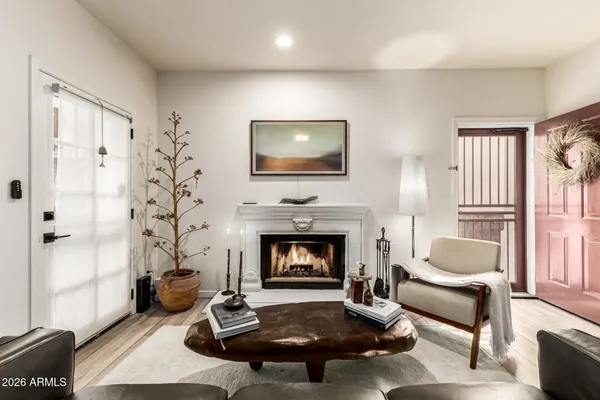 $390,000 | 100 East Fillmore Street, Unit 113, Phoenix, AZ 85004