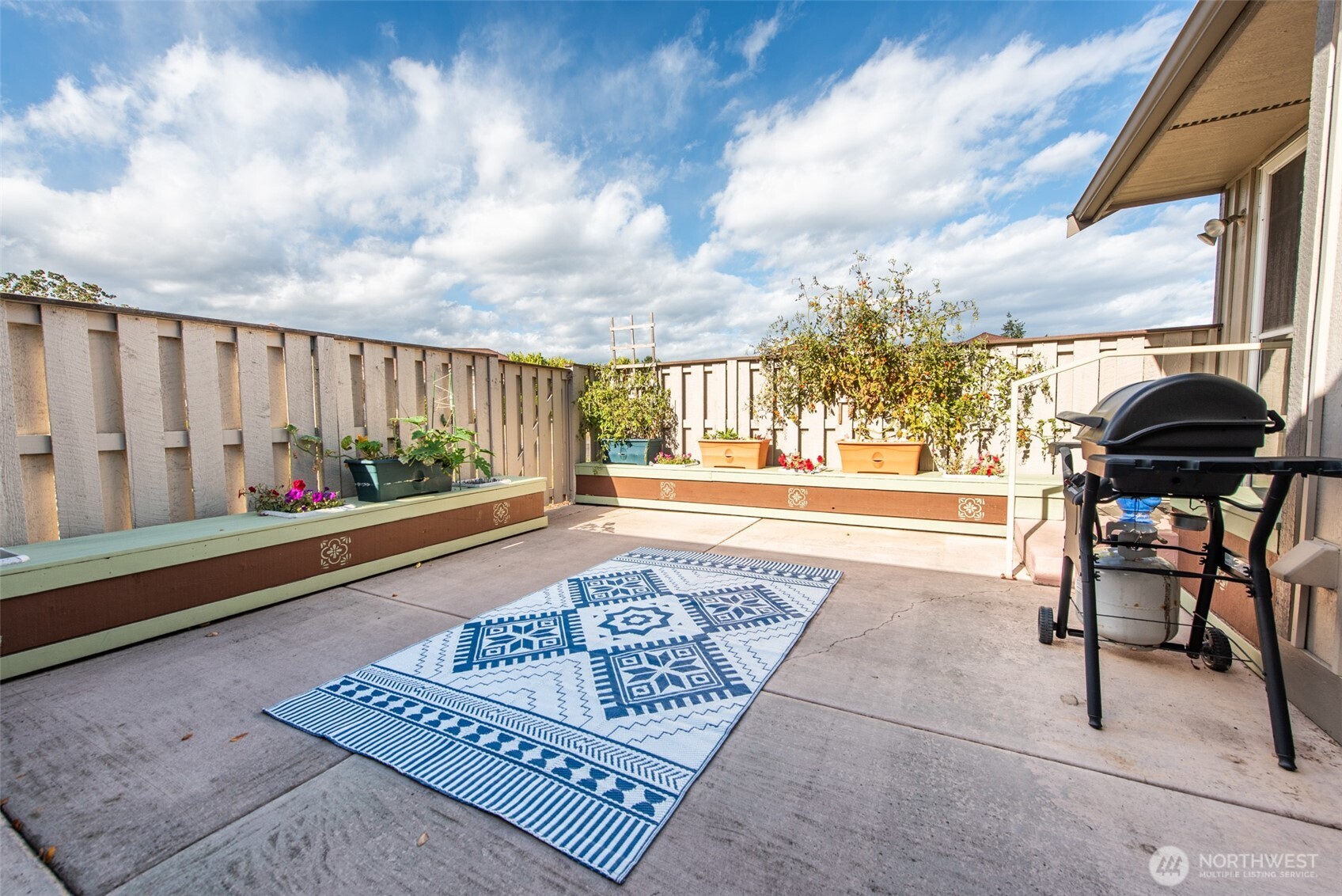 653 West Minstrel Road Sequim, WA 98382 - Photo 17 of 32