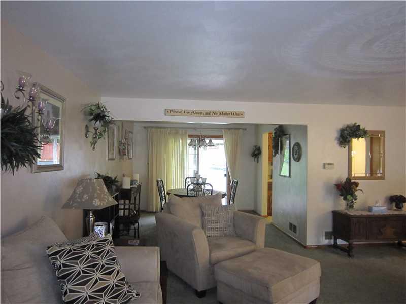 11520 Drop Road North Huntingdon, PA 15642 - Photo 11 of 25 Dining Room.