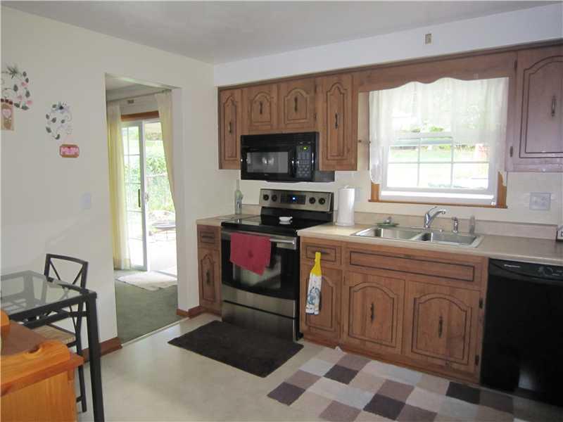 11520 Drop Road North Huntingdon, PA 15642 - Photo 13 of 25 Kitchen.
