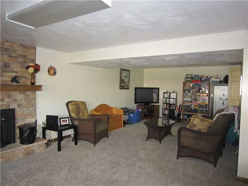 11520 Drop Road North Huntingdon, PA 15642 - Photo 17 of 25 Den/Family/Great Room. Huge gameroom with lots of possibilities