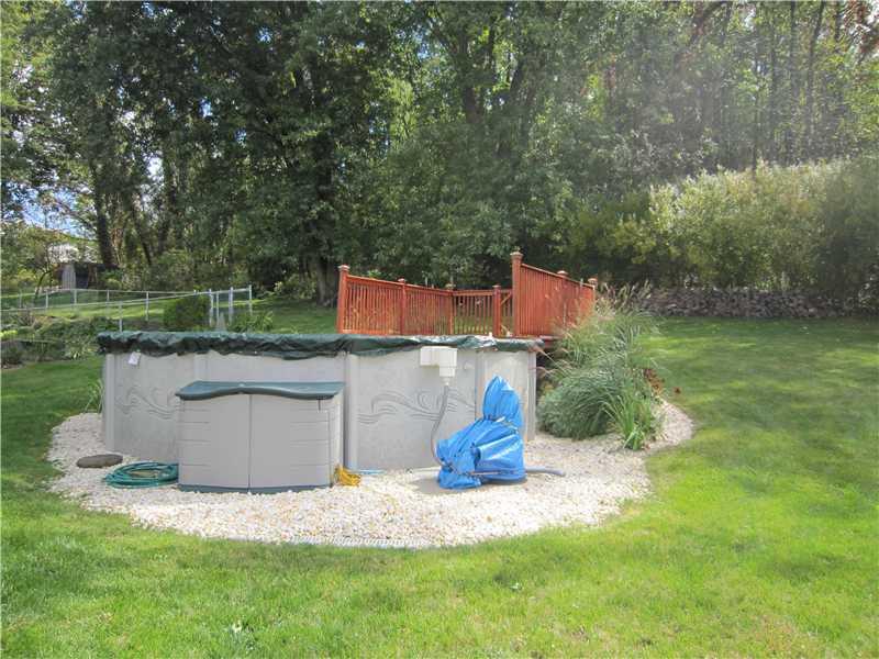 11520 Drop Road North Huntingdon, PA 15642 - Photo 6 of 25 Swimming Pool/Hot Tub/Sauna.
