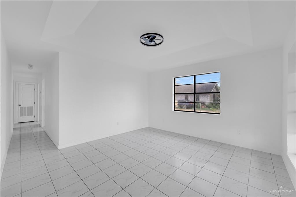 604 North Cesar Chavez Road Edinburg, TX 78542 - Photo 8 of 21