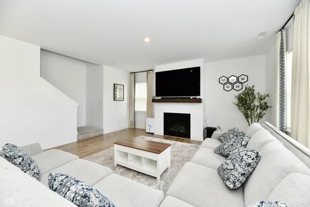 $390,000 | 3382 Essex Drive, Danville, IN 46122