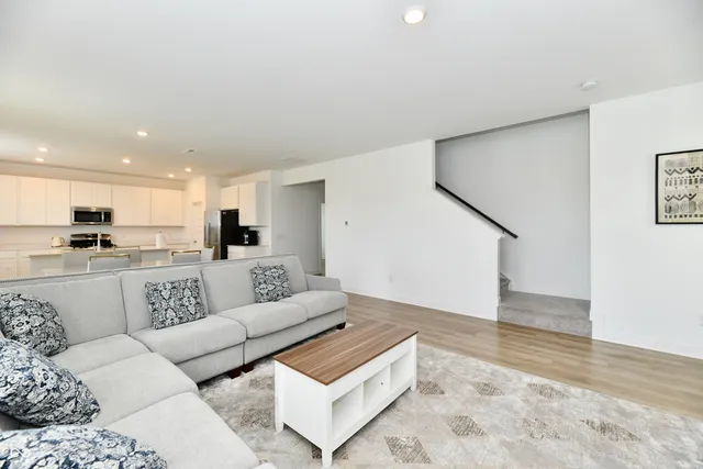 $390,000 | 3382 Essex Drive, Danville, IN 46122